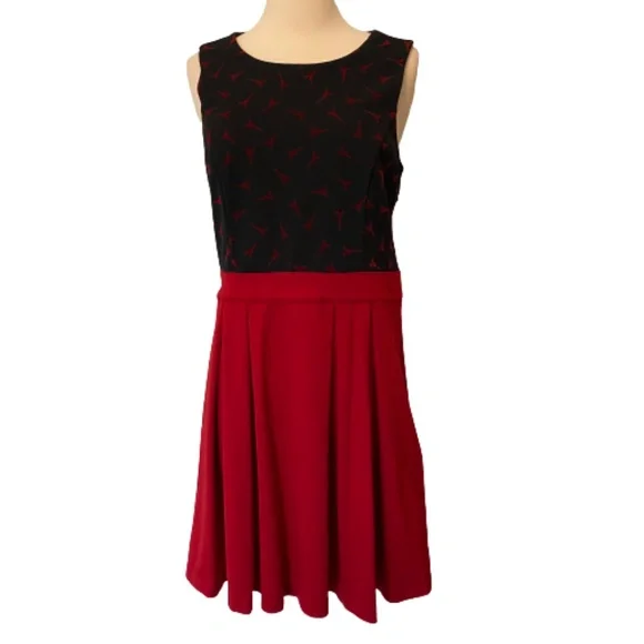 ELLE Dress Eiffel Tower Paris Pleated Ponte Knit Sleeveless Black Red Size 10 - Picture 1 of 13